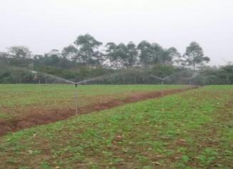 江蘇華源節(jié)水--渠道供水式測(cè)控一體化噴灌機(jī)